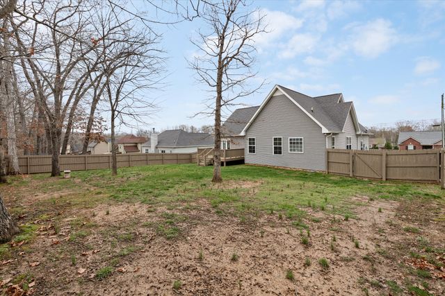 7608 Leverette Dr, Fairview, TN 37062