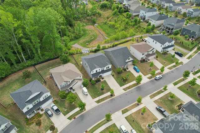 1071 Amberley Crossing Drive, Belmont, NC 28012