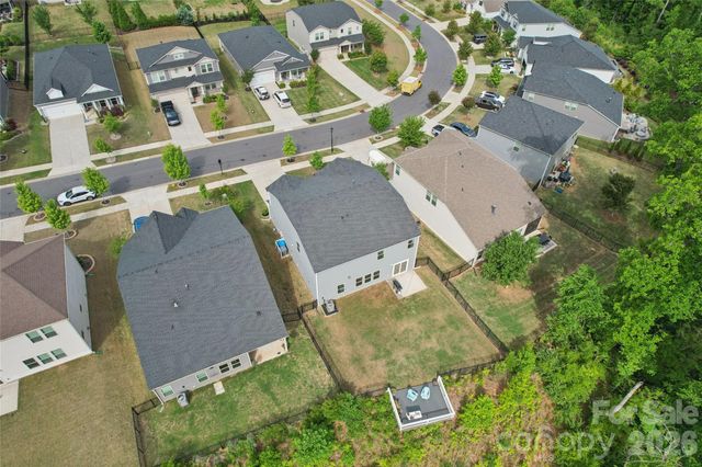 1071 Amberley Crossing Drive, Belmont, NC 28012