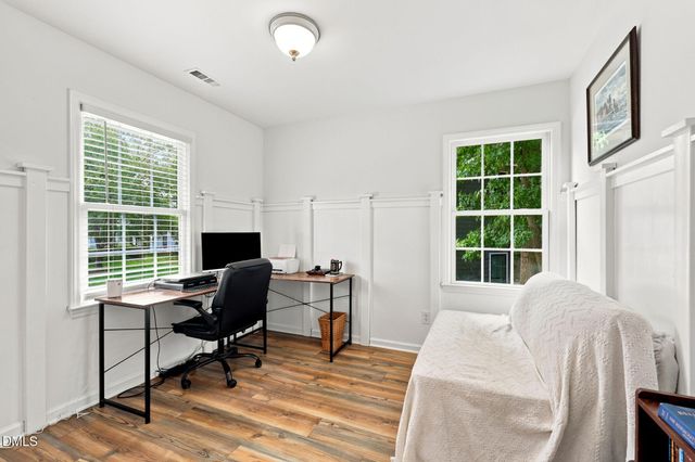 12109 Townmeade Court, Raleigh, NC 27613
