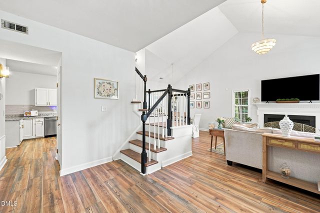 12109 Townmeade Court, Raleigh, NC 27613