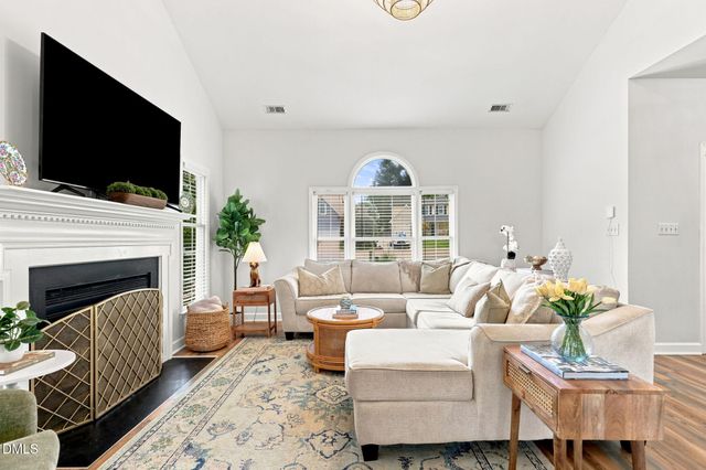 12109 Townmeade Court, Raleigh, NC 27613