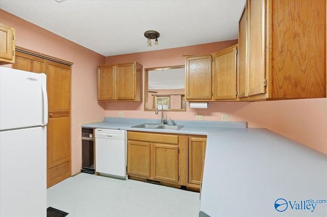 1008 Peck Road, Huntsville, AL 35801