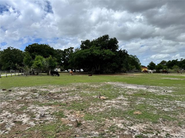 1804 ZIPPERER ROAD, Bradenton, FL 34212