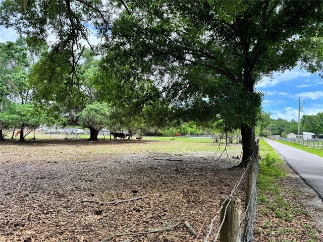 1804 ZIPPERER ROAD, Bradenton, FL 34212