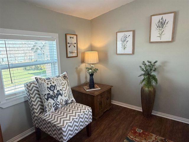 111 7th Avenue, Onalaska, TX 77360