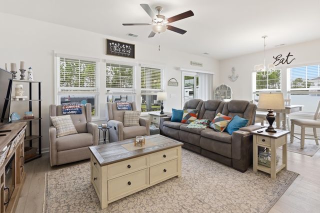 4750 Huckleberry Ln., Conway, SC 29526