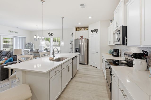 4750 Huckleberry Ln., Conway, SC 29526