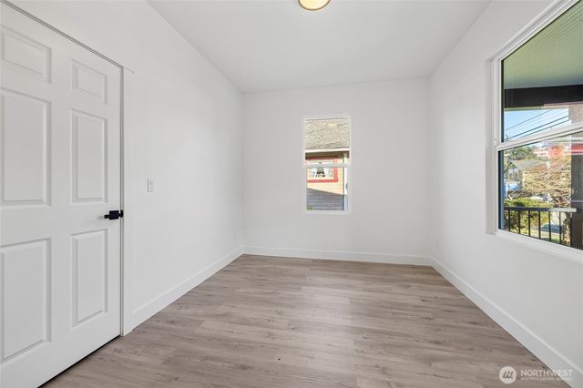 1131 S 6th Street, Mount Vernon, WA 98273