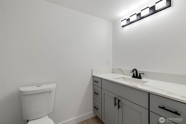 1131 S 6th Street, Mount Vernon, WA 98273