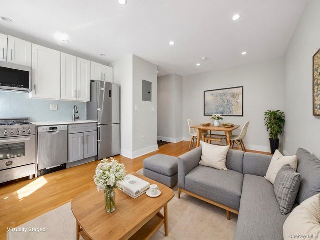 42-22 Ketcham Street 3E, Elmhurst, NY 11373
