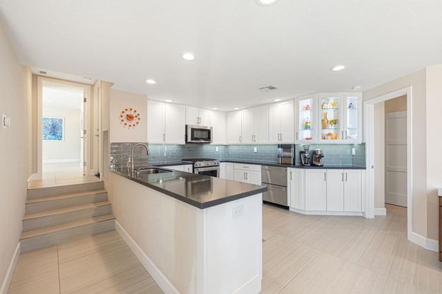 49069 Mariposa Drive, Palm Desert, CA 92260