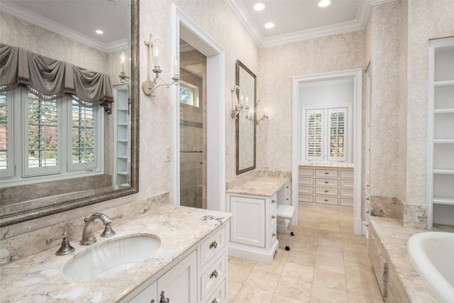 6139 Woodland Drive, Dallas, TX 75225