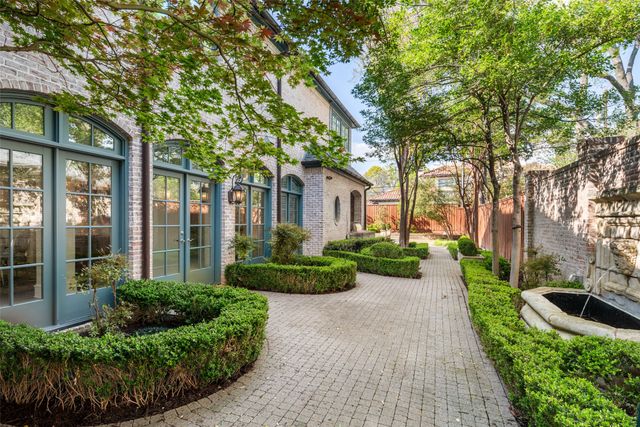 6139 Woodland Drive, Dallas, TX 75225