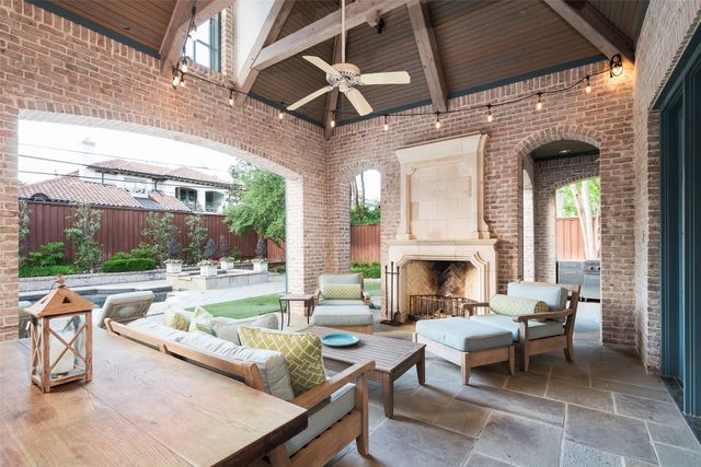 6139 Woodland Drive, Dallas, TX 75225