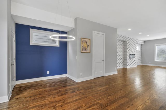 525 31st Ave, N, Nashville, TN 37209