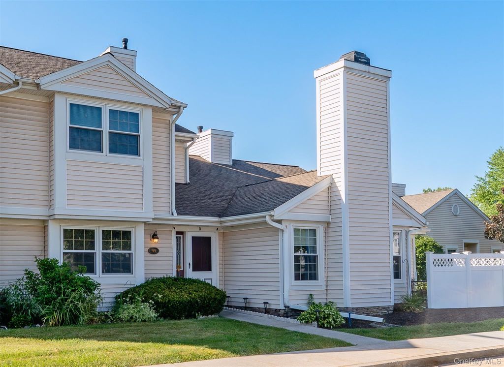 99 Penstock Lane, Lake Katrine, NY 12449