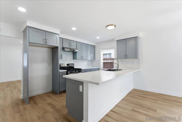 8287 Lapiz, San Diego, CA 92126