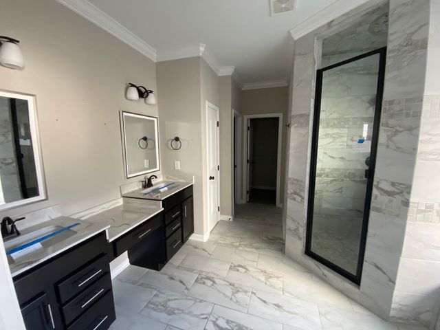 1612 Kestrel Dr, Clarksville, TN 37040