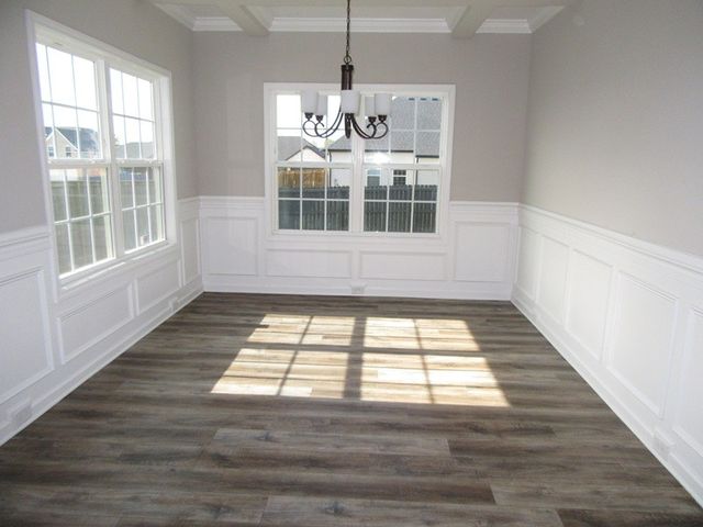 1612 Kestrel Dr, Clarksville, TN 37040