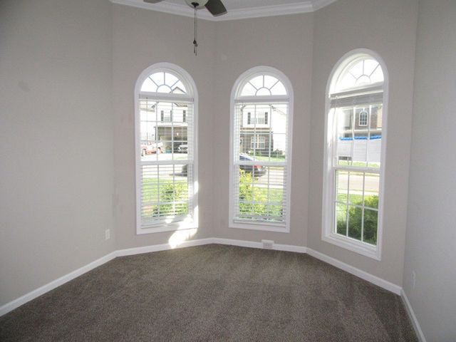 1612 Kestrel Dr, Clarksville, TN 37040