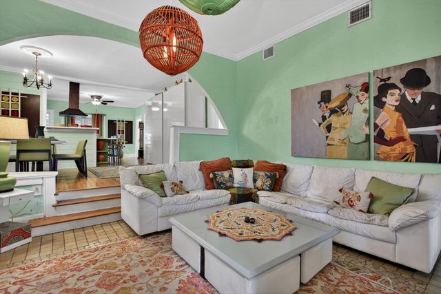 1415 NE 4th Place, Fort Lauderdale, FL 33301