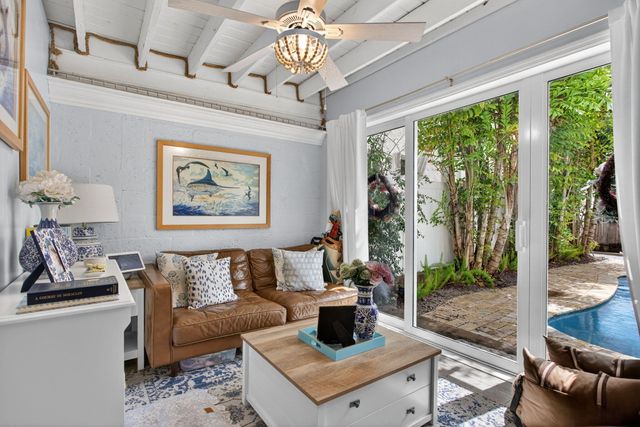 1415 NE 4th Place, Fort Lauderdale, FL 33301