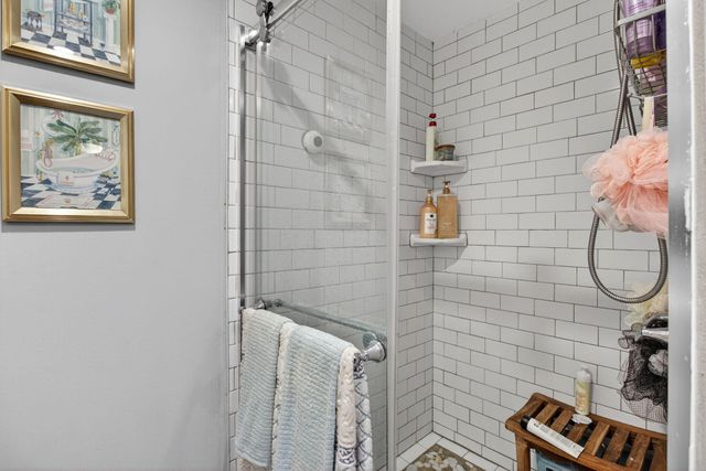 1415 NE 4th Place, Fort Lauderdale, FL 33301