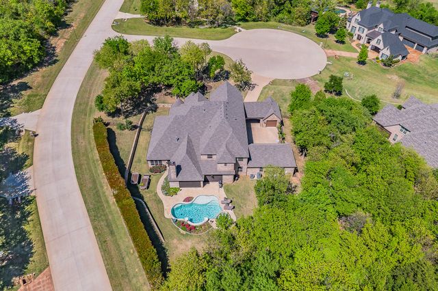 8605 Del Pino Court, Flower Mound, TX 75022