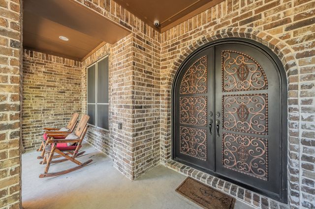 8605 Del Pino Court, Flower Mound, TX 75022