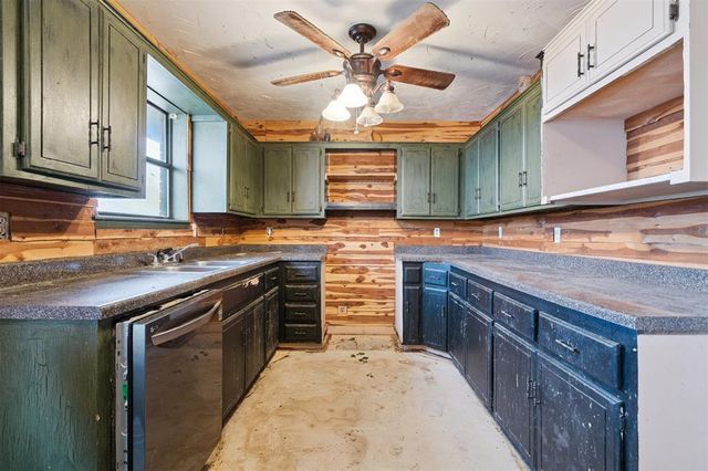 35079 E 115 Road, Earlsboro, OK 74840