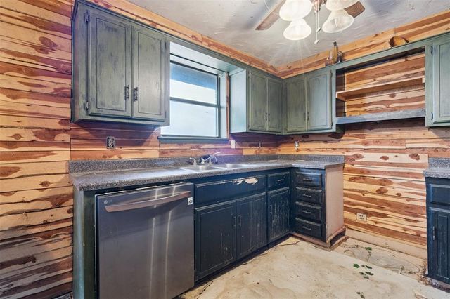 35079 E 115 Road, Earlsboro, OK 74840