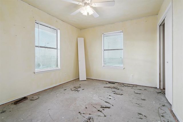 35079 E 115 Road, Earlsboro, OK 74840