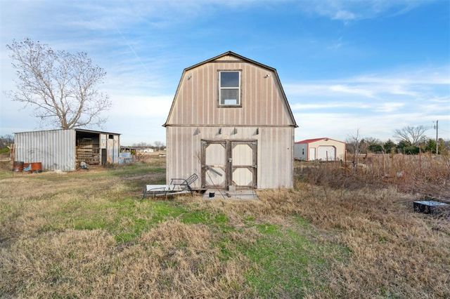 35079 E 115 Road, Earlsboro, OK 74840