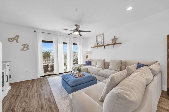 1110 Lucerne Avenue C, Lake Worth, FL 33460