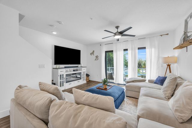 1110 Lucerne Avenue C, Lake Worth, FL 33460