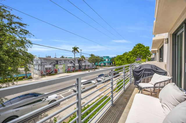 1110 Lucerne Avenue C, Lake Worth, FL 33460