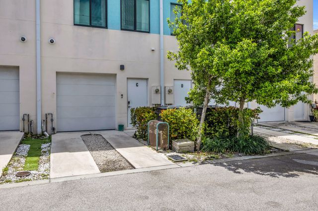 1110 Lucerne Avenue C, Lake Worth, FL 33460
