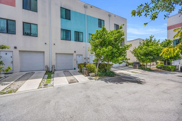 1110 Lucerne Avenue C, Lake Worth, FL 33460