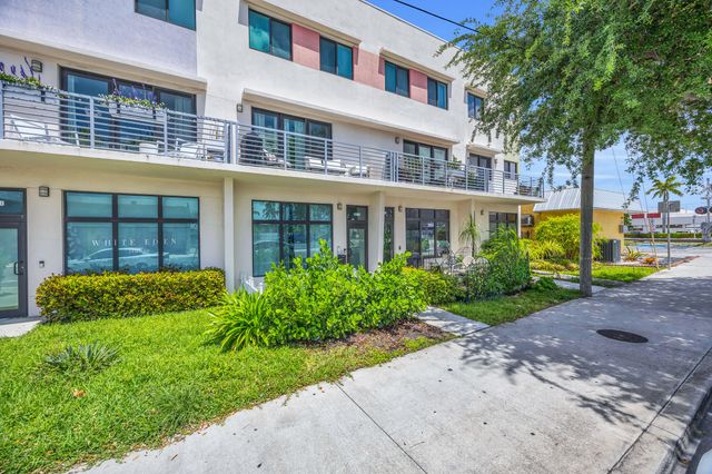1110 Lucerne Avenue C, Lake Worth, FL 33460