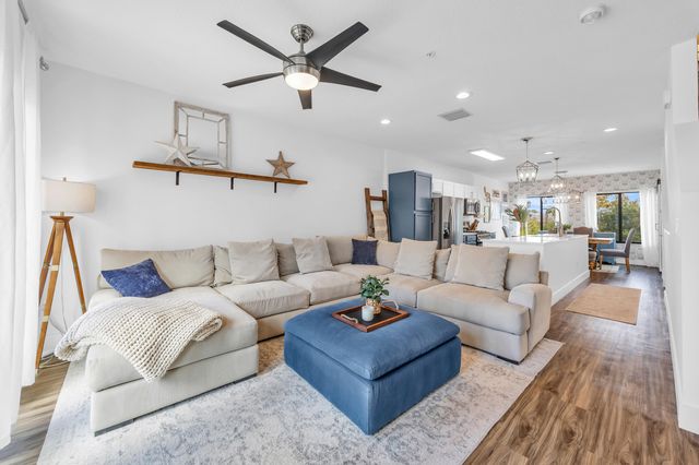 1110 Lucerne Avenue C, Lake Worth, FL 33460