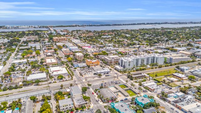 1110 Lucerne Avenue C, Lake Worth, FL 33460