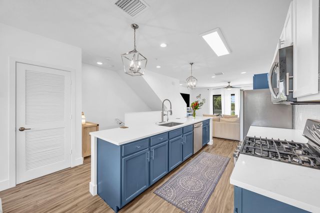 1110 Lucerne Avenue C, Lake Worth, FL 33460