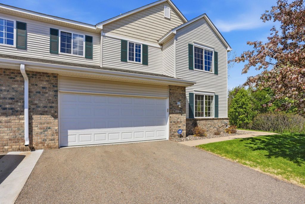 13358 Europa Court N 4, Hugo, MN 55038