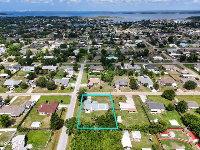 1609 New Hampshire Avenue, Lynn Haven, FL 32444