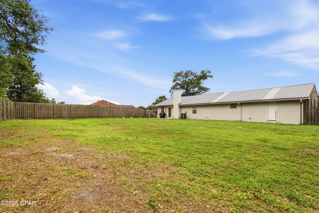 1609 New Hampshire Avenue, Lynn Haven, FL 32444