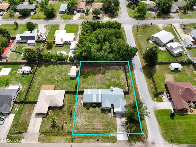 1609 New Hampshire Avenue, Lynn Haven, FL 32444