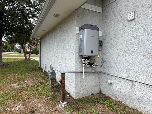1609 New Hampshire Avenue, Lynn Haven, FL 32444