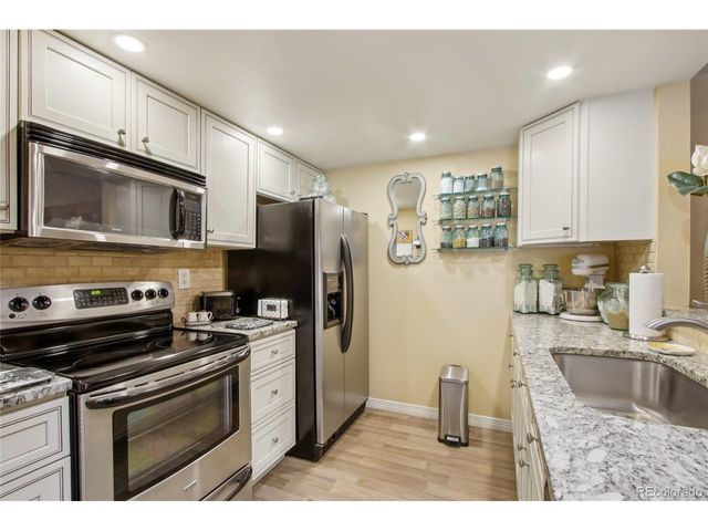 7780 W 87th Dr E, Arvada, CO 80005