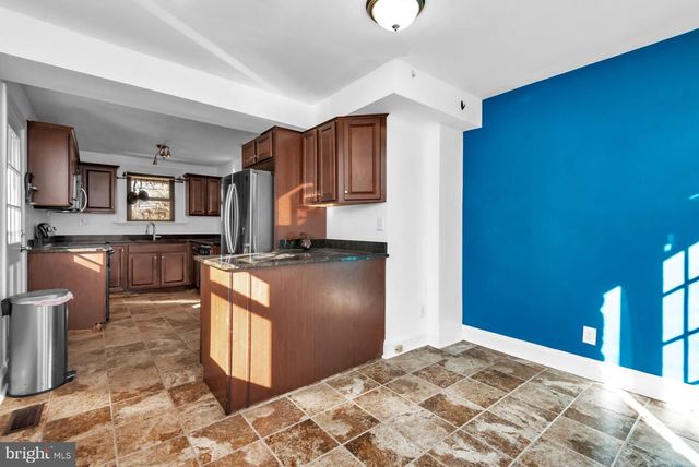 5701 OLD COURT, Baltimore, MD 21244